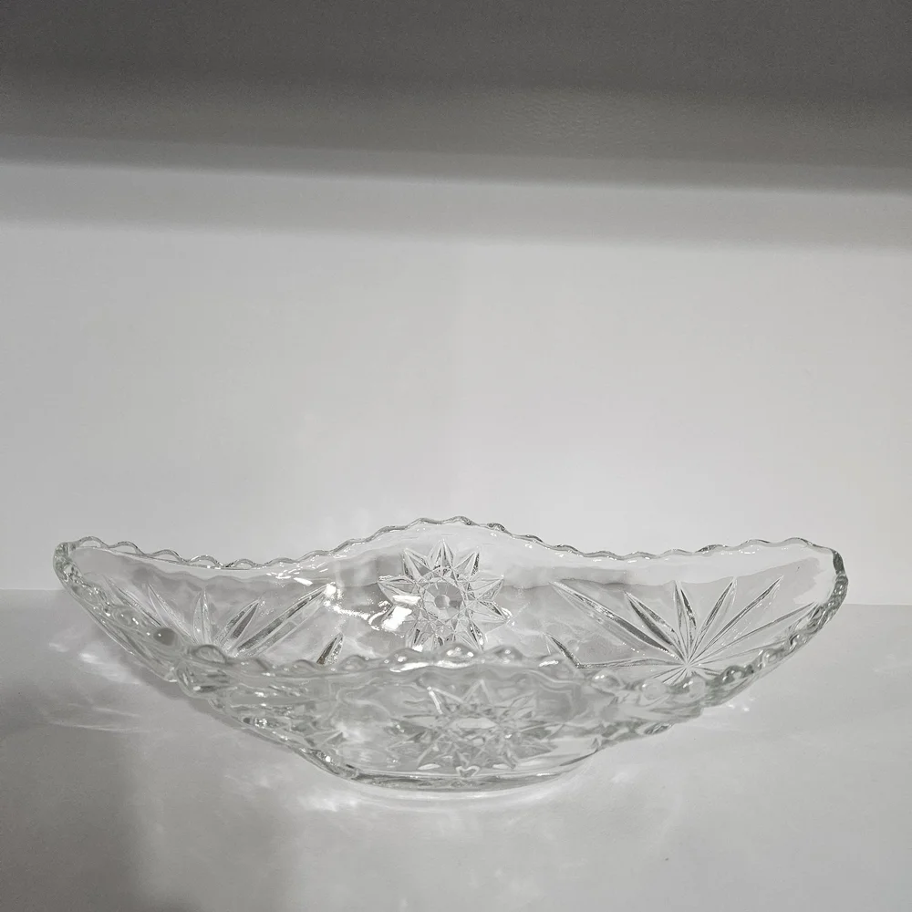 🌟Anchor‎ Hocking Pressed Glass Starburst Serving Bowl